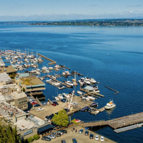 Leschi Lake Center : 110-140 Lakeside Ave, Seattle, WA 98122